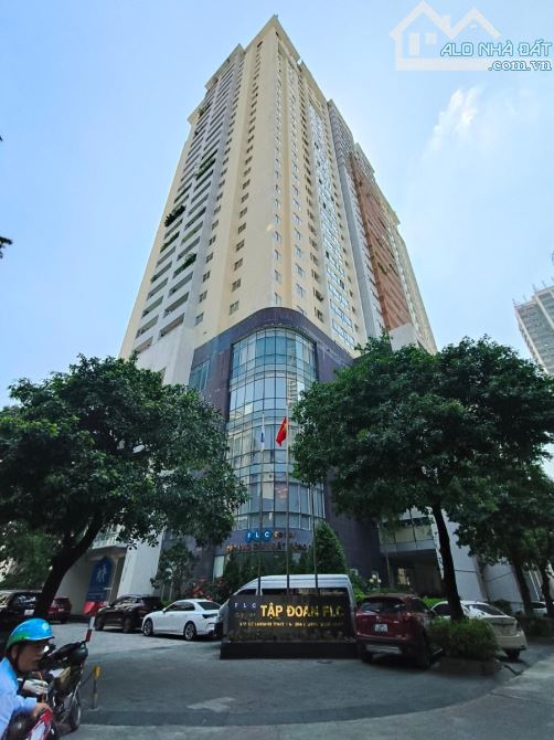 Căn hộ Toà B FLC Landmark Tower Lê Đức Thọ 124M 3PN 2WC 2Ban Công 6,8 tỷ