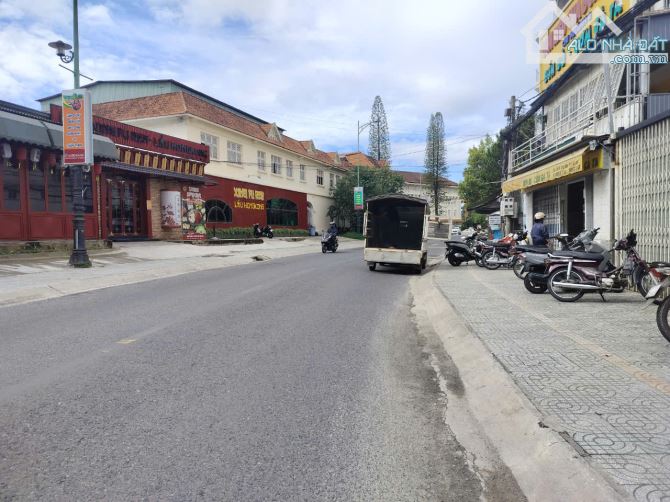 Cho thuê mặt bằng vị trí trung tâm thành phố đà lạt - 1