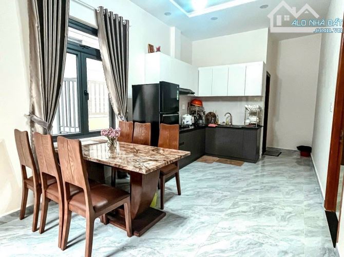 Villa Lữ Gia . Dt 112m2 full thổ , xung quanh nhiều tiện ích. Giá 7tỷ8 - 1