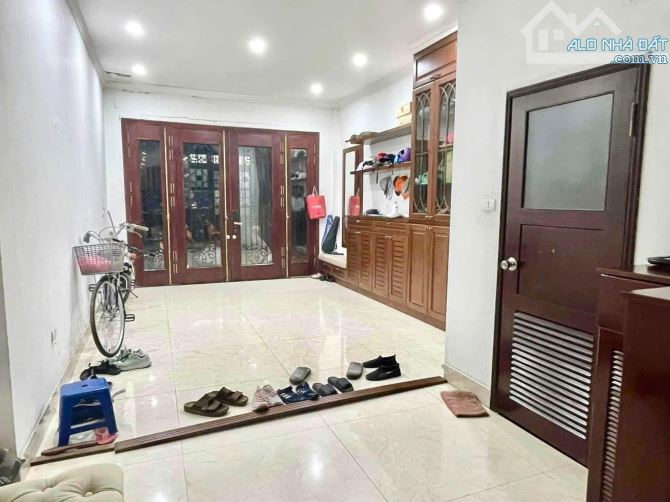 PHÂN LÔ VĂN CAO 70M2, 6T - THANG MÁY - Ô TÔ - AN SINH TỐT - Ở CỰC SƯỚNG GIÁ 23 TỶ - 1