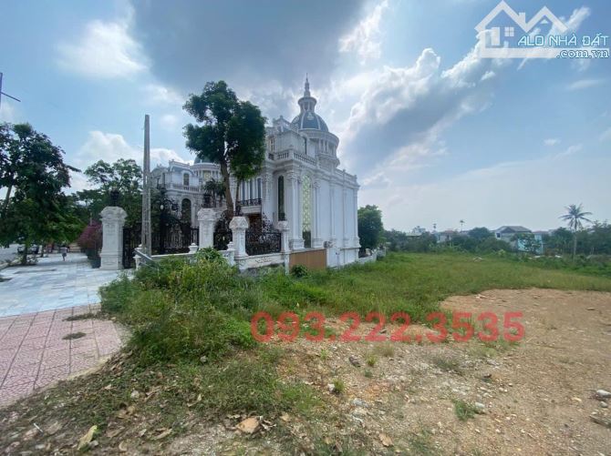NGHỈ DƯỠNG VEN ĐÔ BÁM MẶT TIỀN ĐƯỜNG VIEW HỒ - 1