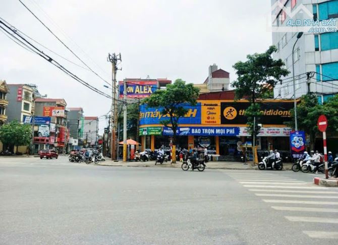 Bán đất phân lô 1ha Trạm Trôi,7 chỗ vào đất,cách ngã tư Trôi chỉ 100m, DT 38m nhỉnh 4 tỷ