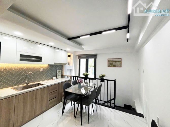 🏠 Nhà đẹp căn góc hai mặt tiền Thích Quảng Đức, P.4, DTSD 99m2, 5.1 Tỷ Bớt lộc - 1