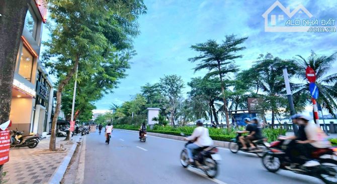 Bán mảnh đất 20,3 tỷ phố Lạc Long Quân, Tây Hồ, oto vào nhà, thoáng trước sau, ngõ thông. - 1