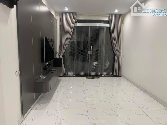 Bán nhà Xuân Thủy, Cầu Giấy. DT46m, 6 tầng thang máy, MT3.5m Giá 15.9 tỷ thỏa thuận - 2