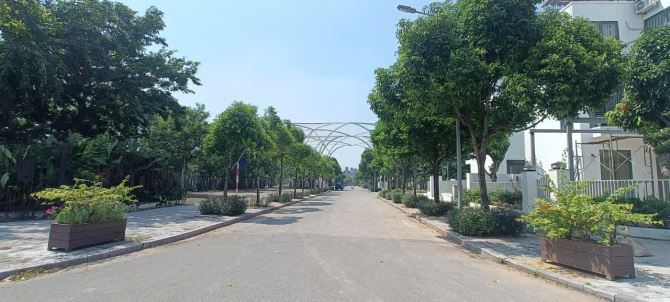 SIÊU ĐẸP, Biệt thự V.01 Lô góc View Công Viên, Khu D Dương Nội, Hà Đông, Chỉ 31 tỷ. - 2