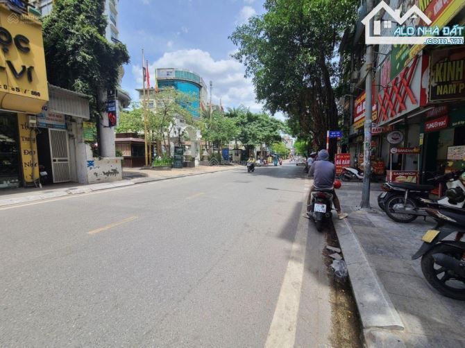 BÁN NHÀ 1 TẦNG VỊ TRÍ ĐẸP, MP QUANG TRUNG HÀ ĐÔNGTHỬA ĐẤT RỘNG 265M, MT RỘNG 9M, 61 TỶ - 2