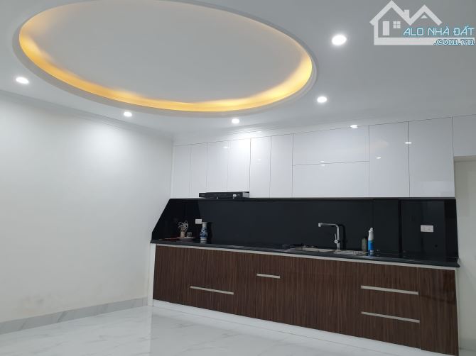 Hot! Nhà Thịnh Quang 50m2 Gần Ôtô, Nhà Mới Đẹp Ở Ngay Giá 7,7 tỷ. - 2