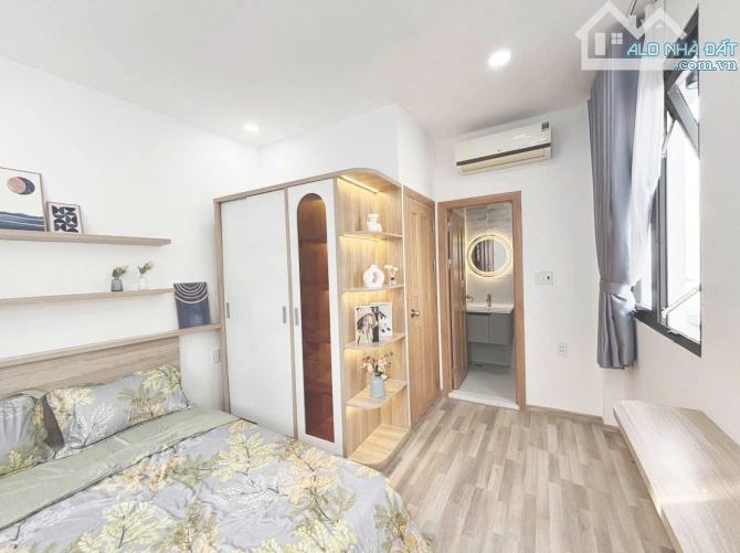 🏠 Nhà đẹp căn góc hai mặt tiền Thích Quảng Đức, P.4, DTSD 99m2, 5.1 Tỷ Bớt lộc - 2