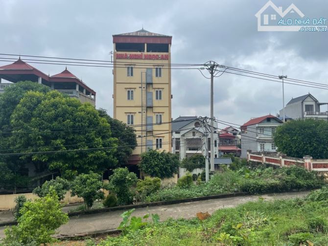 BÁN NHÀ - MAI LÂM - ĐÔNG ANH - NHÀ ĐẸP TỰ XÂY Ô TÔ TRÁNH - 2