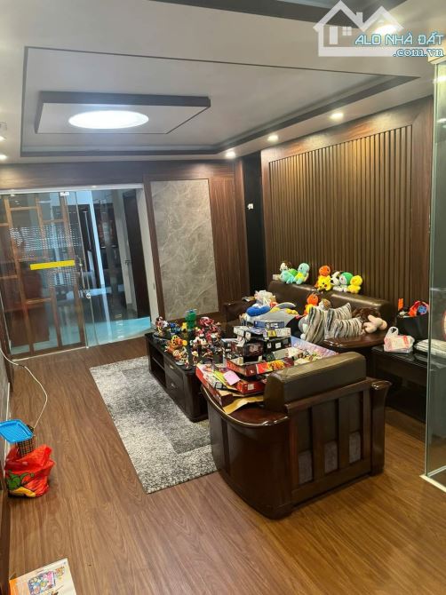 🌻Bán nhà 6 tầng thang máy Hai Bà Trưng, Lê Chân, 92m2, giá 9,8 tỷ - 3