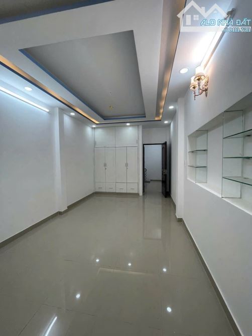 Bán nhà mới Bùi Minh Trực, p5, Q8. 52m2, 4 tấm (4m2 × 14m5), 1 căn ra mặt tiền, 5 tỷ xxx - 3