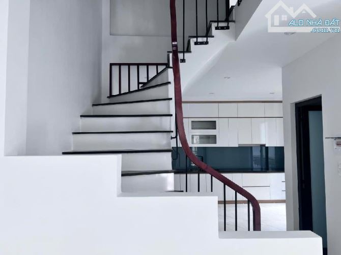 Bán nhà phố  lô góc Dương Lâm Văn Quán Hà Đông ô tô đỗ cửa 38.2/45 m2 5 tầng giá 9,3 tỷ - 3