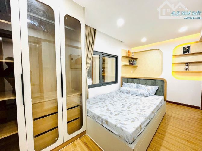 🏠 SIÊU PHẨM 4 TẦNG LẦU Đường Trường Sa, P.17, 32m2, 5.95 Tỷ bớt lộc - 3