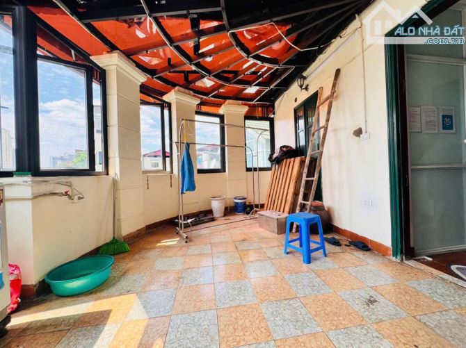 Bán nhà Lạc Long Quân, Cầu Giấy. DT50m, 5 tầng, lô góc MT12m Giá 15.7 tỷ thỏa thuận - 4