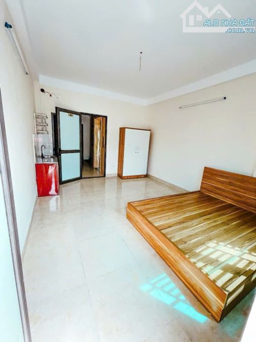 TRIỀU KHÚC TÂN TRIỀU CCMN 7 TẦNG THANG MÁY 11 PHÒNG ĐẸP DOANH THU 60TR/THÁNG 61m 11 TỶ - 4