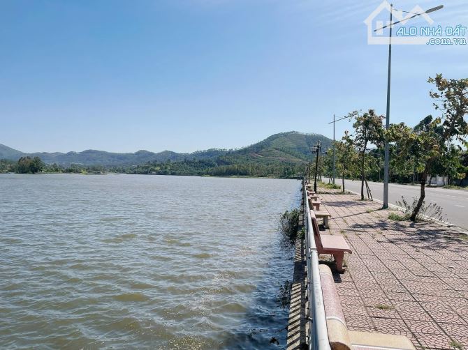 NGHỈ DƯỠNG VEN ĐÔ BÁM MẶT TIỀN ĐƯỜNG VIEW HỒ - 4