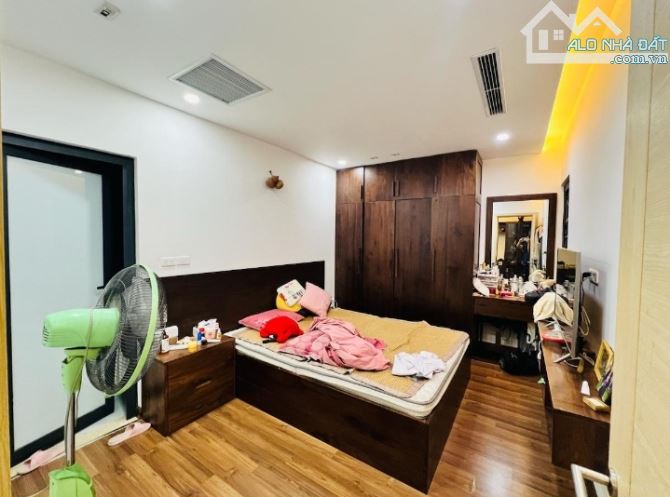 Chung cư B6 Giảng Võ DT 84m², 2 ngủ, 2wc giá chào 10.5 tỷ. Full nội thất - 4