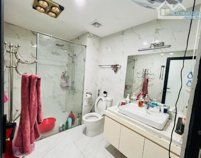 Chung cư B6 Giảng Võ DT 84m², 2 ngủ, 2wc giá chào 10.5 tỷ. Full nội thất - 5