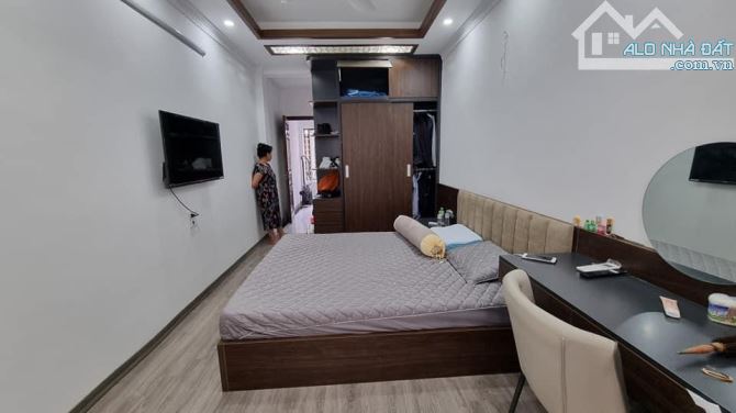 Bóc tem! Tôn Đức Thắng,40m*5T, xây mới chớm 6, ngõ rộng thoáng - 5