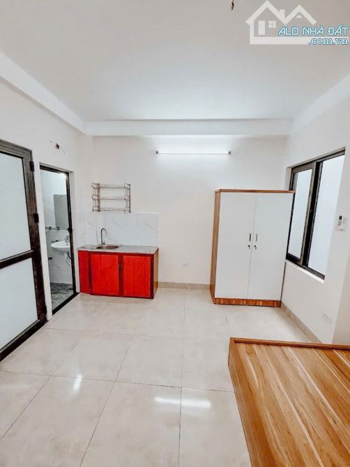 TRIỀU KHÚC TÂN TRIỀU CCMN 7 TẦNG THANG MÁY 11 PHÒNG ĐẸP DOANH THU 60TR/THÁNG 61m 11 TỶ - 6