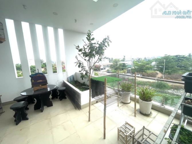 Bán nhà Quận 12, Vườn Lài 135m2 hẻm xe hơi đậu trong nhà, view sông cực thoáng mát - 6