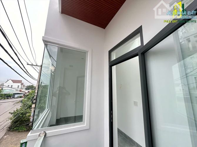 CHỦ GỞI BÁN NHÀ 2 LẦU MẶT TIỀN KD ĐƯỜNG HUỲNH MẪN ĐẠT NGAY GIÁO XỨ HÓA AN. GIÁ CHỈ 2,5 TỶ - 8