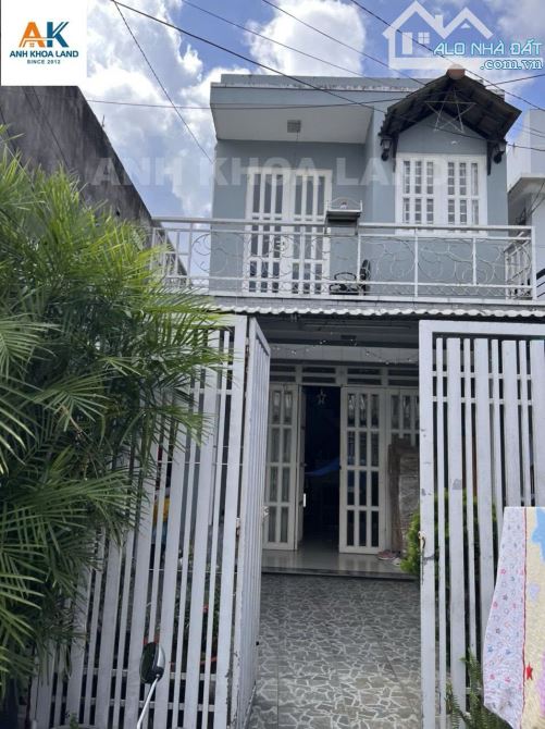 Nhà mặt tiền 2 Tầng - Đường 8m - Gần Phạm Văn Đồng - 104m2 ngang 5m - Gía chỉ 8 tỷ hơn