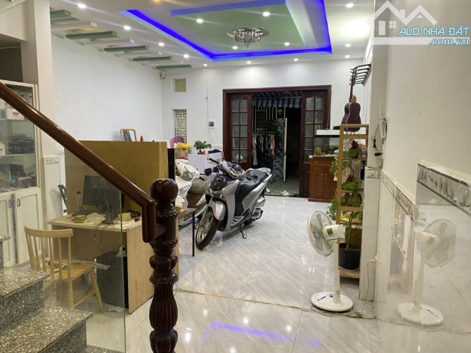 🧨 CĂN GÓC 2 TẦNG TÔN ĐẢN DT 100M2 NHỈNH 2 TỶ