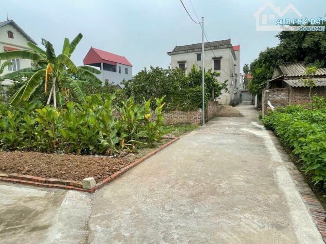 Bán 70m2 đất Đông Anh, gần Vin Cổ Loa, full thổ cư, ô tô vào đất, nhỉnh 6 tỷ