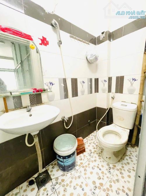 Bán nhà đúc 2 lầu hẻm xe tải, đường Quang Trung p11, Gò Vấp, 3pn,3wc, pb,pk,giá 3,25 tỷ - 10