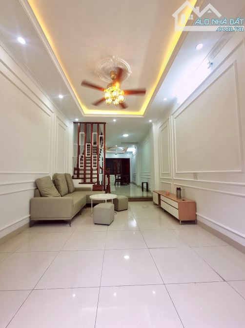 NHÀ VĂN CAO PHỐ VIP_58M2_5 TẦNG NHÀ MỚI_FULL ĐỒ_30M RA PHỐ_TRƯỚC NHÀ 3.5M_NHÀ ĐẸP Ở NGAY - 1