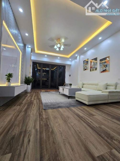 Bán nhà Đa Sỹ (Hà Đông), 45m2x4tầng, ngõ thông, 50m ra đường oto đua, lô góc,nhỉnh 6tỷ - 2