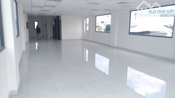 cho thuê văn phòng đường võ thị sáu Phường Đa Kao Q1 DT 100m2 giá 30 triệu /tháng - 2