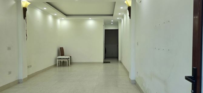 ⚜️ Bán nhà VIP Mặt Phố Hào Nam 44M2 5MT 3.6M, Chỉ 16 Tỷ Đống Đa Kinh Doanh Vỉa Hè, Vị Trí - 2