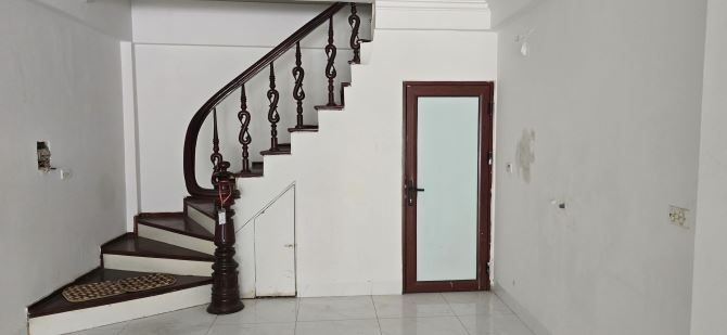 ⚜️ Bán nhà VIP Mặt Phố Hào Nam 44M2 5MT 3.6M, Chỉ 16 Tỷ Đống Đa Kinh Doanh Vỉa Hè, Vị Trí - 3