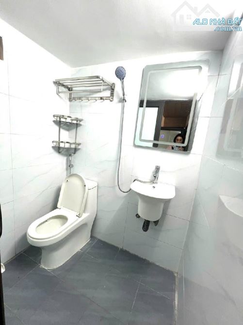 TT Lò Đúc - 2.2 t.ỷ - 40m2 - 2 ngủ 1 wc đẹp như hình - 4