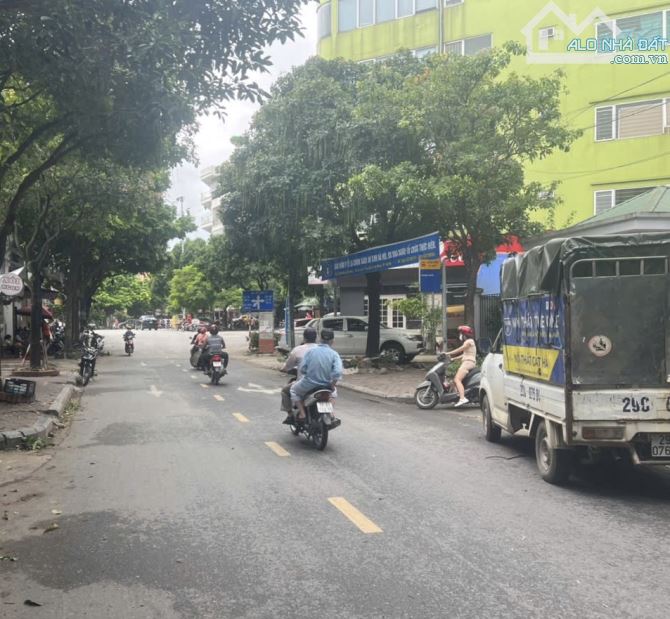 BÁN GẤP, LÔ GÓC THOÁNG SÁNG, PHÂN LÔ CÁN BỘ HÀ TRÌ, HÀ ĐÔNG. DÂN TRÍ CAO, AN NINH TUYỆT ĐỐ