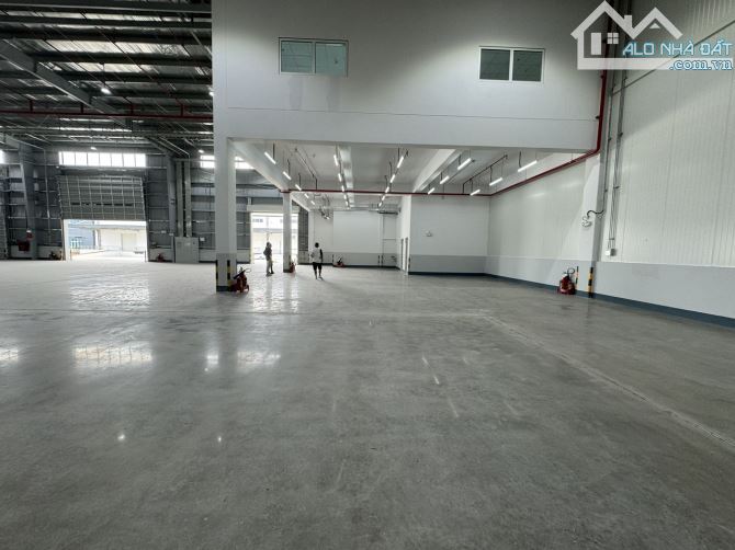 Cho thuê xưởng mới chuẩn Logictic KCN Bình Chánh,dt:7.000m2 - 15.000m2