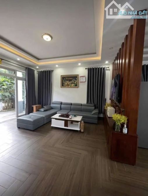 🔰VILLA SÂN VƯỜN NGHỈ DƯỠNG – GẦN NHÀ THỜ TÙNG LÂM, P7, ĐÀ LẠT