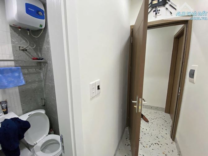 SIÊU DÒNG TIỀN 8 TẦNG - MẶT TIỀN BỆ VỆ - NGÕ THÔNG - 31 PHÒNG FULL NỘI THẤT CAO CẤP - 10