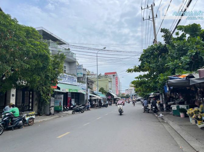 Bán lô đất mặt tiền kinh doanh đường Nguyễn Khuyến sát Chợ Vĩnh Hải , ngang gần 6m - 1