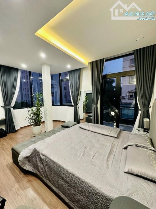 Bán BT sát Bộ Ngoại Giao - Nam Từ Liêm. Lô Góc, tặng lại nội thất nhập khẩu. 115m 4 tầng. - 1