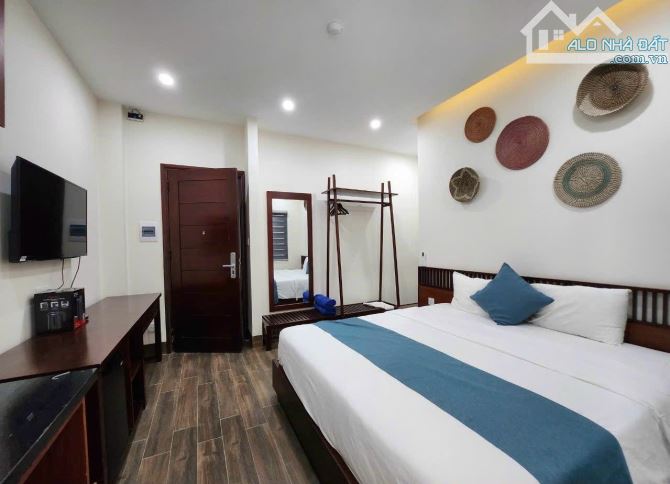 Bán tòa Motel mặt phố Tân Mai, 130m2, ô tô tránh, dòng tiền 270-300tr/tháng, mới xây - 1