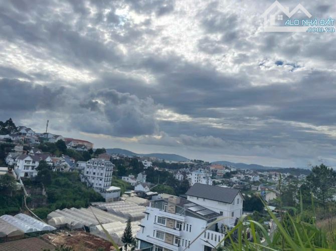 BÁN ĐÁT GIÁ FO THUẬN TIỆN KINH DOANH XÂY DỰNG KHÁCH SẠN THƯƠNG MẠI 5* TẠI ĐỒI HUY HOÀNG P8 - 1