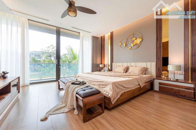 Bán nhà Cổ Linh, Quận Long Biên 90m2, 5T, 13.9 tỷ, thang máy, ô tô, sau 1 nhà ra đường. - 1