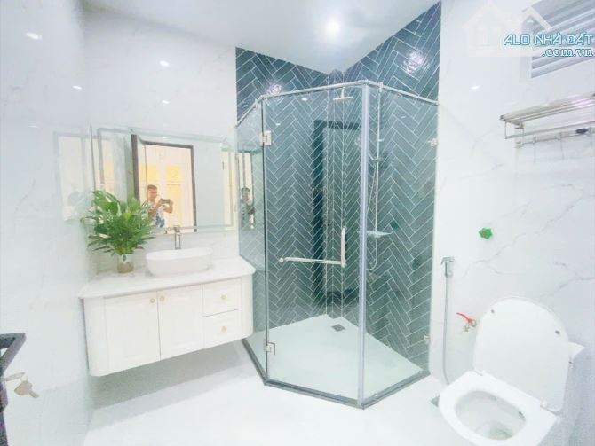 NHÀ MỚI KOONG VẠN BẢO - 42Mx6T - THANG MÁY - NGÕ THÔNG - 2 THOÁNG - 10M OTO - 14.TỶ - 12