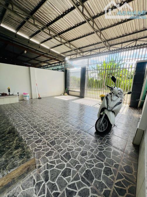 Kẹt tiền chính chủ cần bán gấp nhà cấp 4 168m2, Hoà Thành, Tây Ninh. SHR - 18