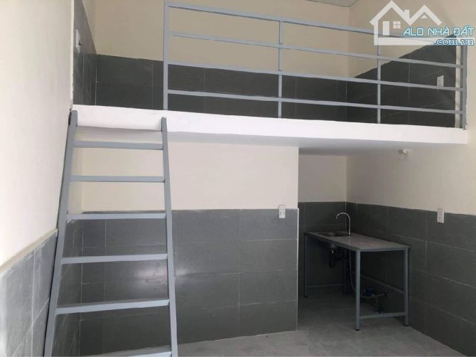 🏡DÃY TRỌ 7PHÒNG DOANH THU HƠN 10 TRIỆU MỖI THÁNG-KIỆT Ô TÔ NGUYỄN CHÁNH-SÁT BIỂN NGUYỄN T - 2