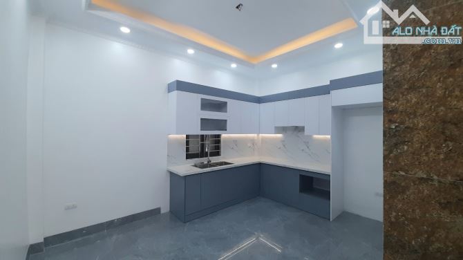 MỚI ĐẸP LONG LANH Bán nhà Đông Mỹ, Thanh Trì diện tích 60m2, 4 tầng THANG MÁY, mt 4,5m - 2